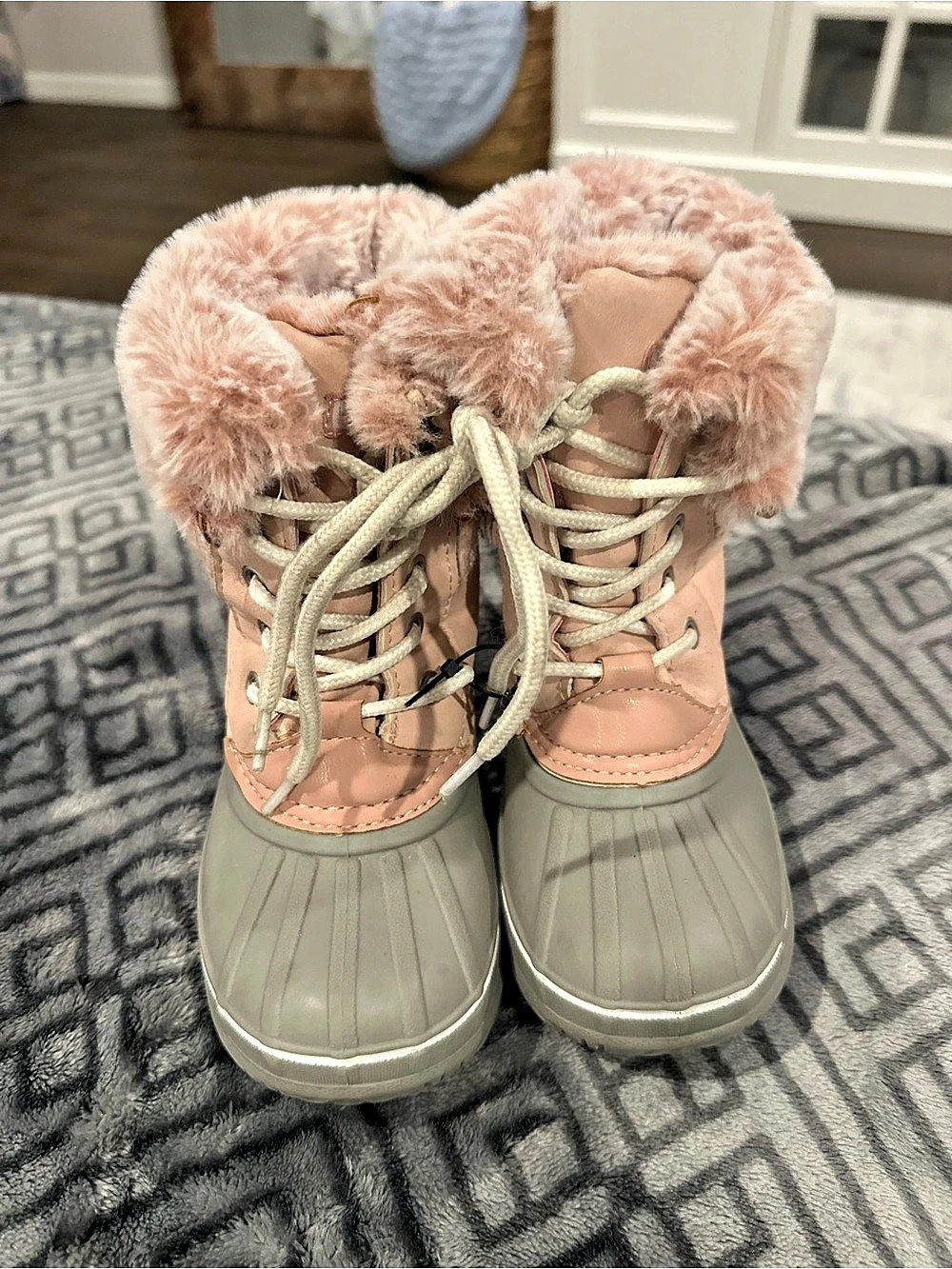 London Fog Tottenham Winter Boots Pink & Gray Size 10